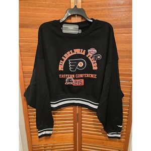 Philadelphia Flyers Pro Standard Women's Area Code Cropped Sweatshirt Med